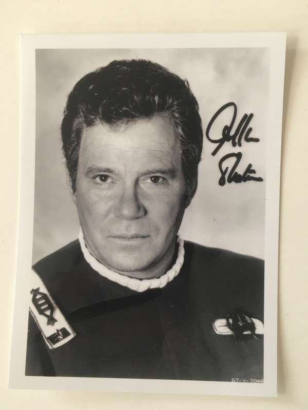 DC COMICS - STAR TREK - WILLIAM SHATNER PRINTED AUTO - REAL AUTO JOHN BILLINGSLEY AS A CLINGON