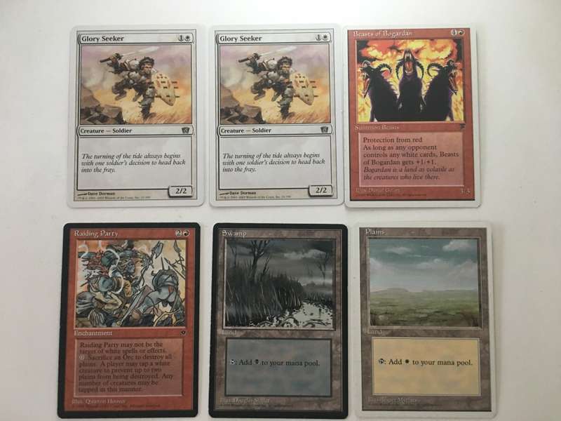 MAGIC THE GATHERING - LOT OF 6 RANDOM CARDS  R26!!!! GET YOURS NOW