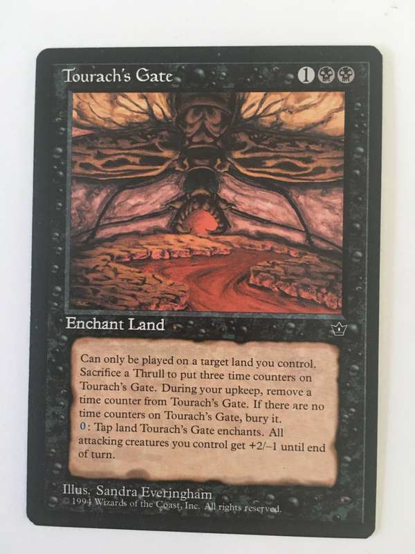 MAGIC THE GATHERINGLOT OF 8 RANDOM CARDS  R30 GET YOURS NOW!!!!!