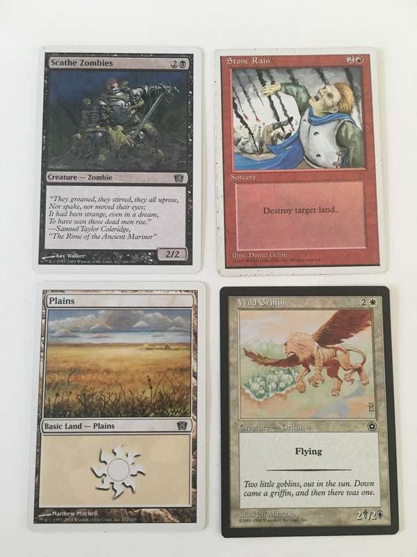 MAGIC THE GATHERING LOT OF 4 TRADING CARDS R10 GET YOURS NOW!!!!