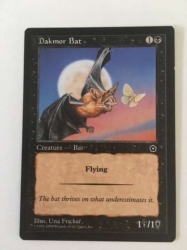 MAGIC THE GATHERING LOT OF 8 TRADING CARDS FOR R30 GET YOURS NOW!!!!