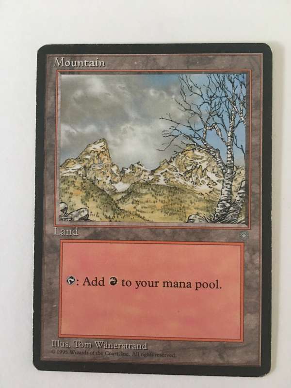 MAGIC THE GATHERING LOT OF 8 TRADING CARDS FOR R30 GET YOURS NOW!!!!