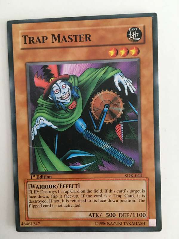 YU-GI-OH TRADING CARD - TRAP MASTER