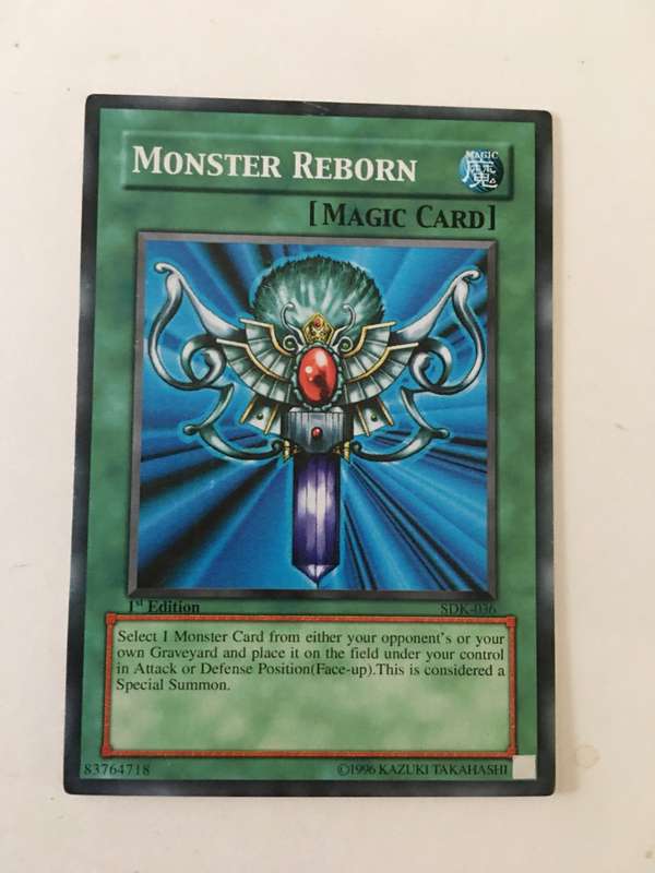 YU-GI-OH TRADING CARD - MONSTER REBORN