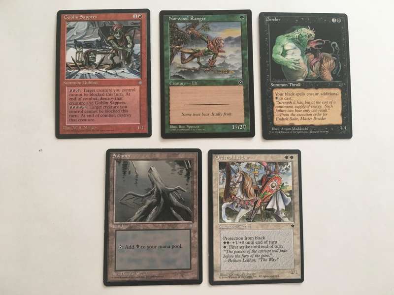 MAGIC THE GATHERING LOT OF 5 CARDS FOR R10 GET YOURS NOW!!!!!