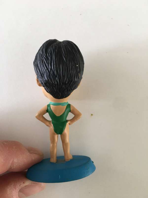 LOVELY SMALL FIGURE OF CHAMPION SWIMMER PENELOPE HEYNS