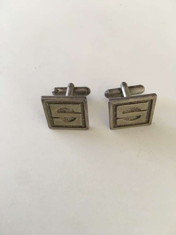 VINTAGE MENS CUFFLINKS  WITH LETTER S
