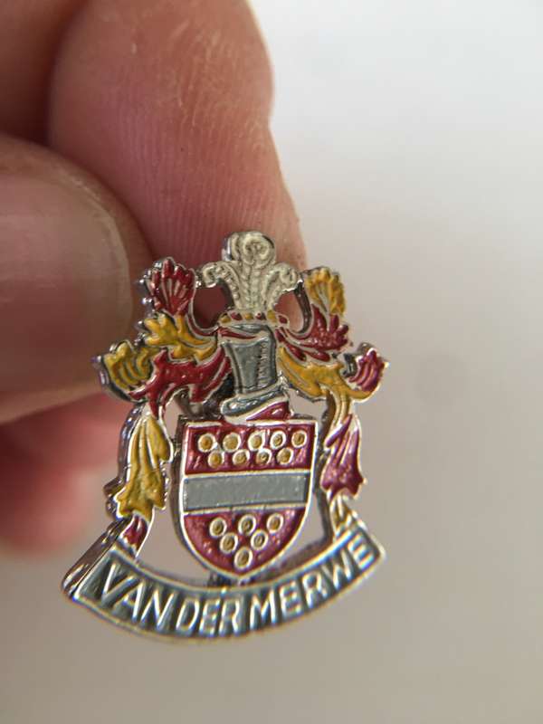 VINTAGE FAMILY CREST VAN DER MERWE  CUFF LINKS
