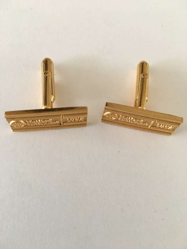 LOVELY VINTAGE FNB  FIRST CARD VISA PLATED MENS CUFF LINKS