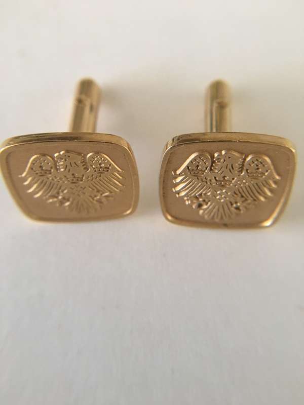 LOVELY VINTAGE  EAGLE PLATED MENS CUFF LINKS