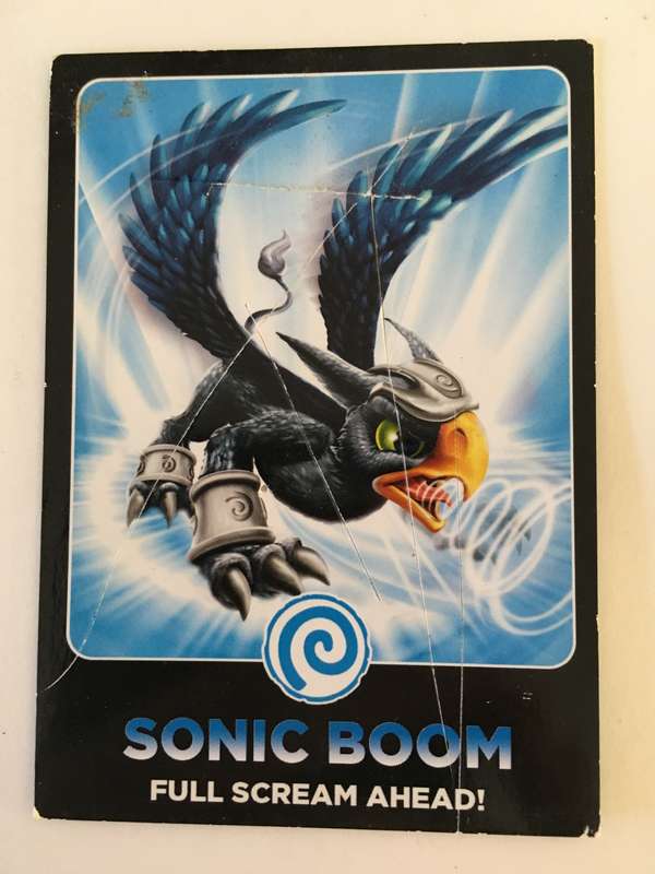 TOPPS SKYLANDERS TRADING CARD - SONIC BOOM