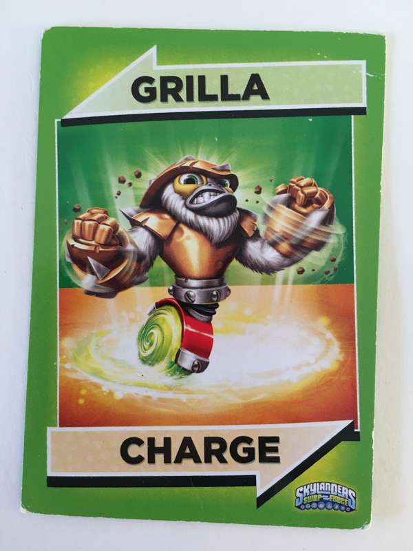 TOPPS - SKYLANDERS - TRADING CARD - GRILLA CHARGE