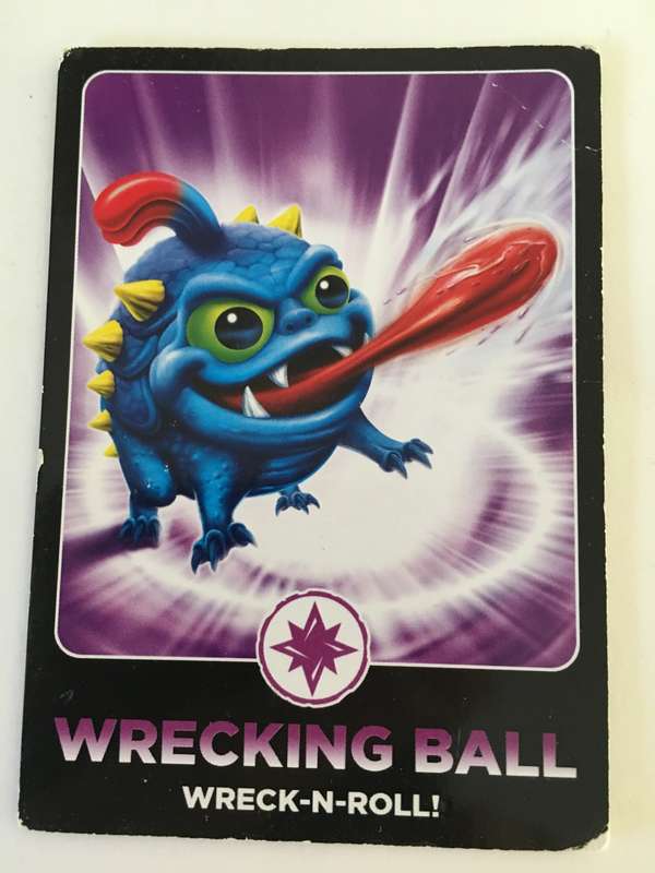TOPPS SKYLANDERS TRADING CARD - WRECKING BALL