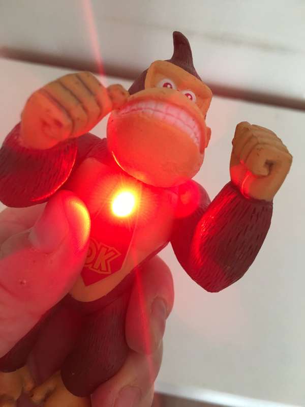 MAY BE MC DONALDS DONKEY KONG SUPER MARIO BROTHERS   FIGURE AND LOONEY TUNES TORTOISE FIGURE
