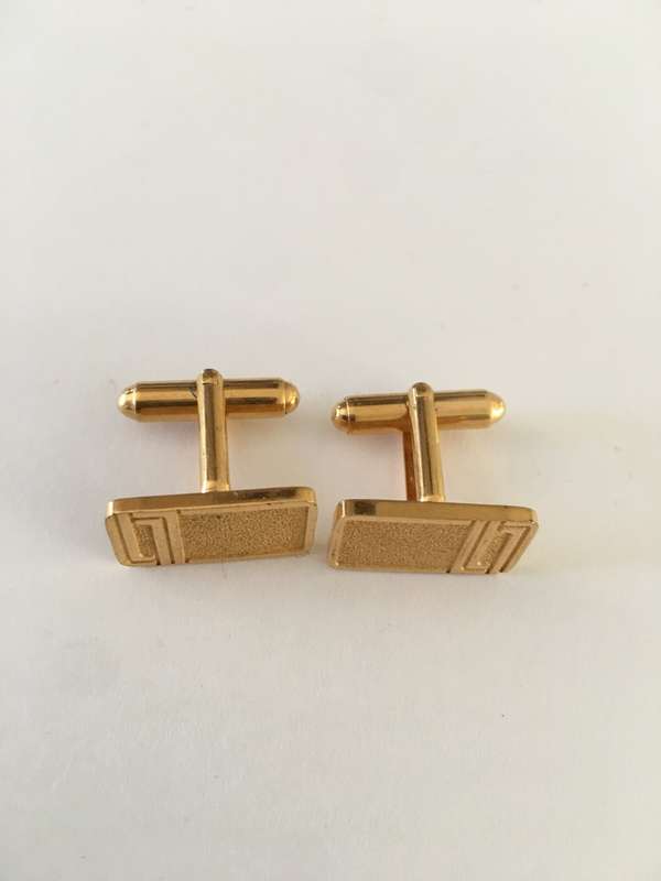 LOVELY VINTAGE GOLD PLATED MENS CUFF LINKS