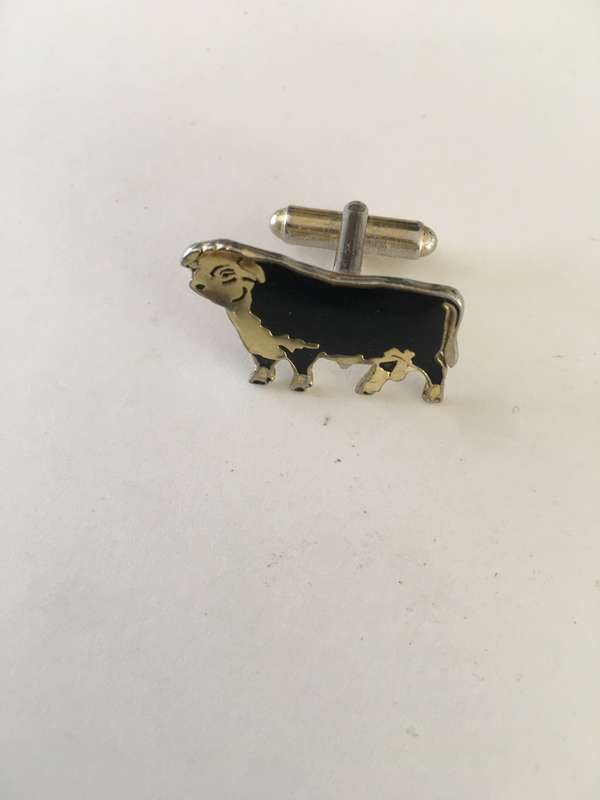 LOVELY COW  CUFF LINK
