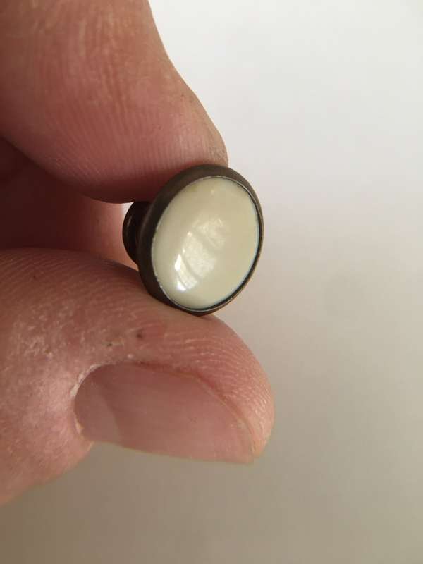 VINTAGE 3 SINGLE DIFFERENT MOTHER OF PEARL  CUFF LINKS X 3