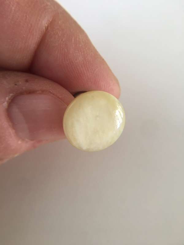 VINTAGE 3 SINGLE DIFFERENT MOTHER OF PEARL  CUFF LINKS X 3