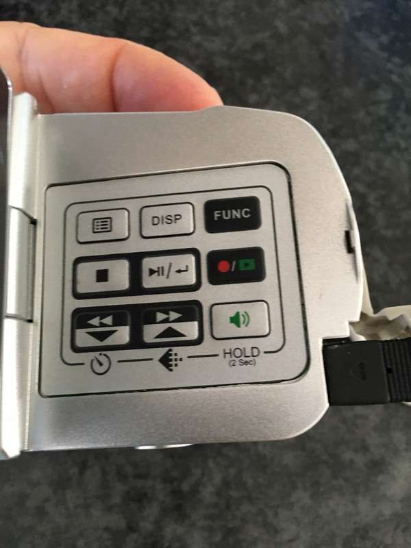 VINTAGE MINI MUSTEK DIGITAL  VIDEO  CAMCORDER MPEG 4 CASE AND INSTRUCTIONS