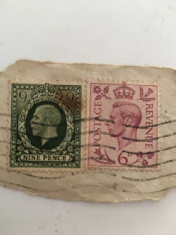 GREAT BRITAIN 2 USED STAMPS