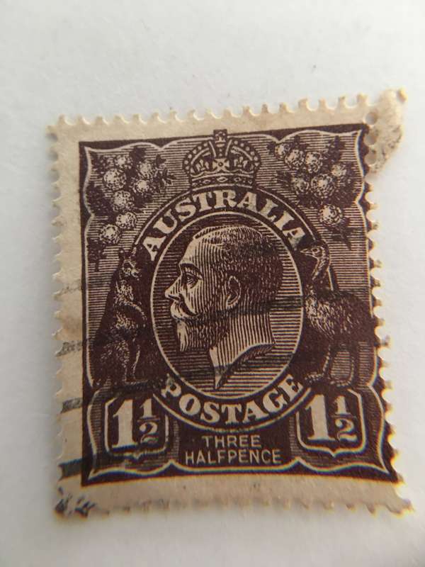 AUSTRALIA USED STAMP