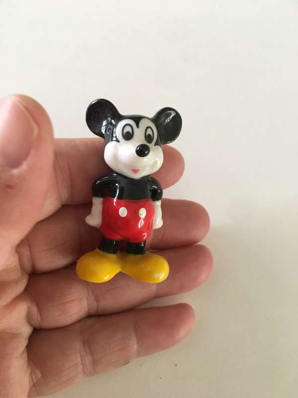 VINTAGE BONE CHINA MICKEY AND MINNIE MINNY FIGURINES X 2 ITEMS