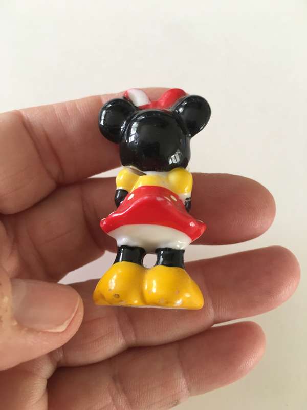 VINTAGE BONE CHINA MICKEY AND MINNIE MINNY FIGURINES X 2 ITEMS