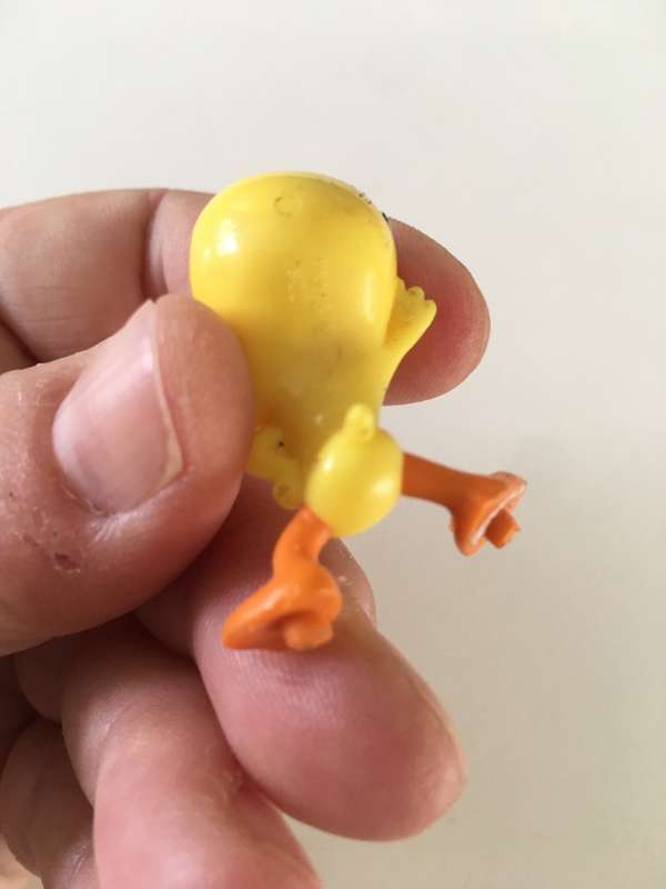 VINTAGE LOONEY TUNES TWEETY BIRD PVC FIGURE