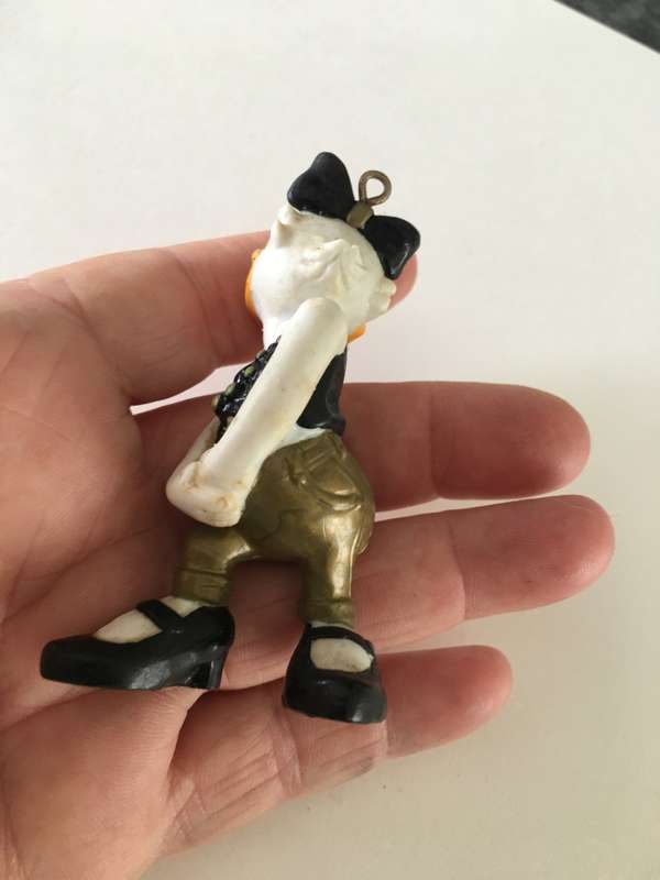 VINTAGE DAISY PVC  DUCK 1988 THE WALT DISNEY COMPANY FIGURE