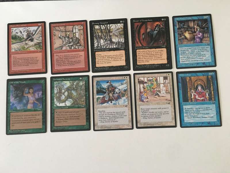 MAGIC THE GATHERING LOT OF 10 CARDS FOR R40 GET YOURS NOW!!!!!