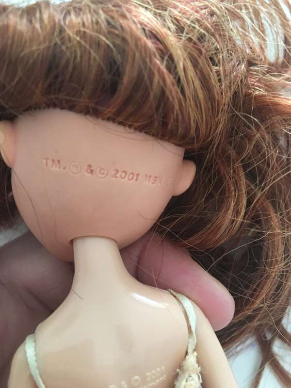 LOVELY VINTAGE BRATZ DOLL 2001