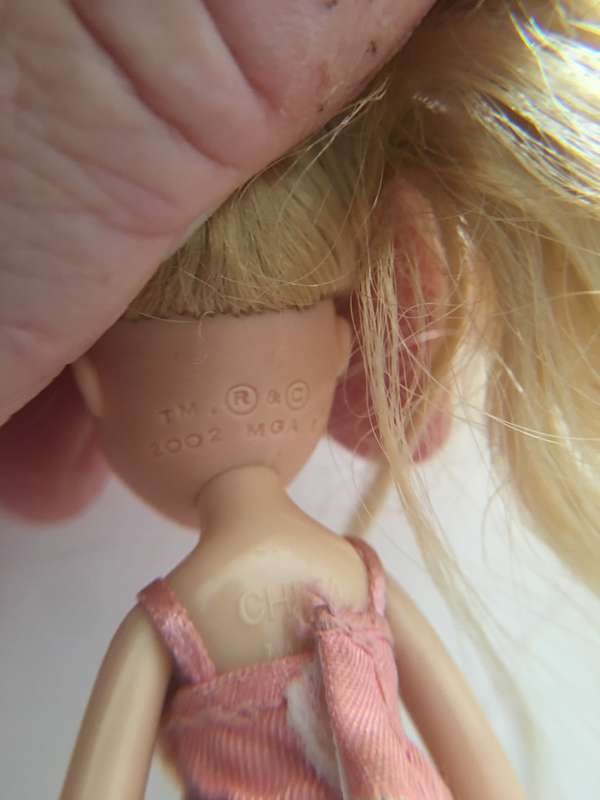 VINTAGE SMALL BRATZ DOLL 2002