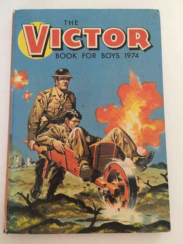 LOVELY VINTAGE - THE VICTOR ANNUAL FOR BOYS  -  1974