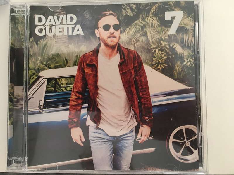 LOVELY 3  MUSIC CD`S - COLDPLAY - DAVID GUETTA /  THE ULTIMATE NUMBER ONES