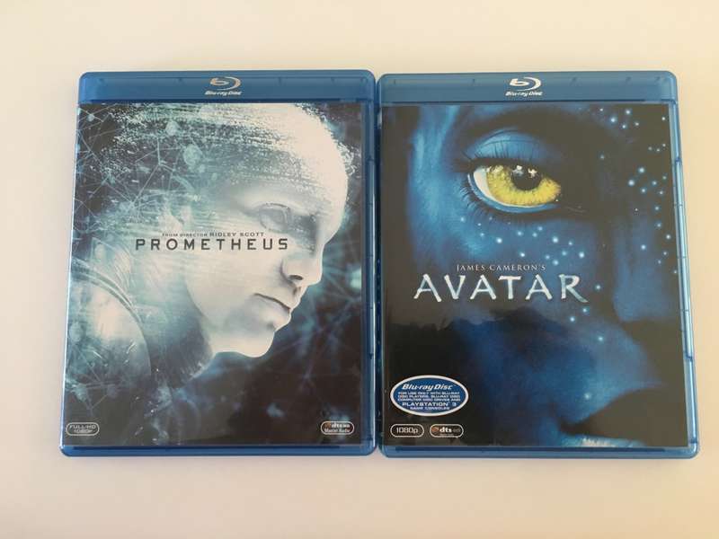 2 LOVELY  BLUE-RAY DISCS DVD MOVIES - AVATAR AND PROMETHEUS