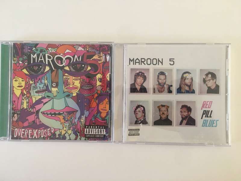 2 LOVELY MAROON 5 CD`S