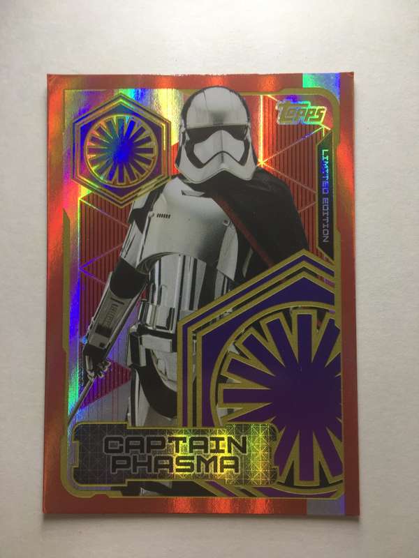 TOPPS STAR WARS / THE LAST JEDI / TRADING CARD - CAPTAIN PHASMA - FOIL CARD