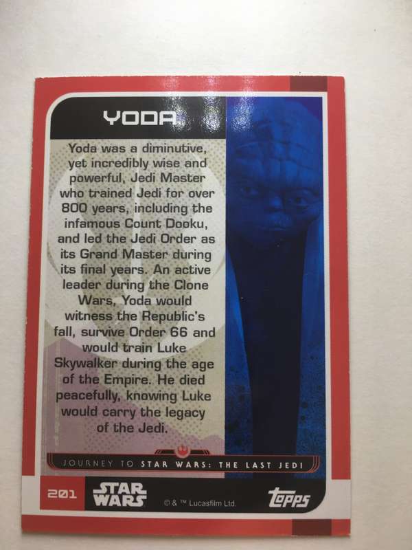 TOPPS -  STAR WARS CARD - THE LAST JEDI  - HOLOGRAPHIC CARD / YODA