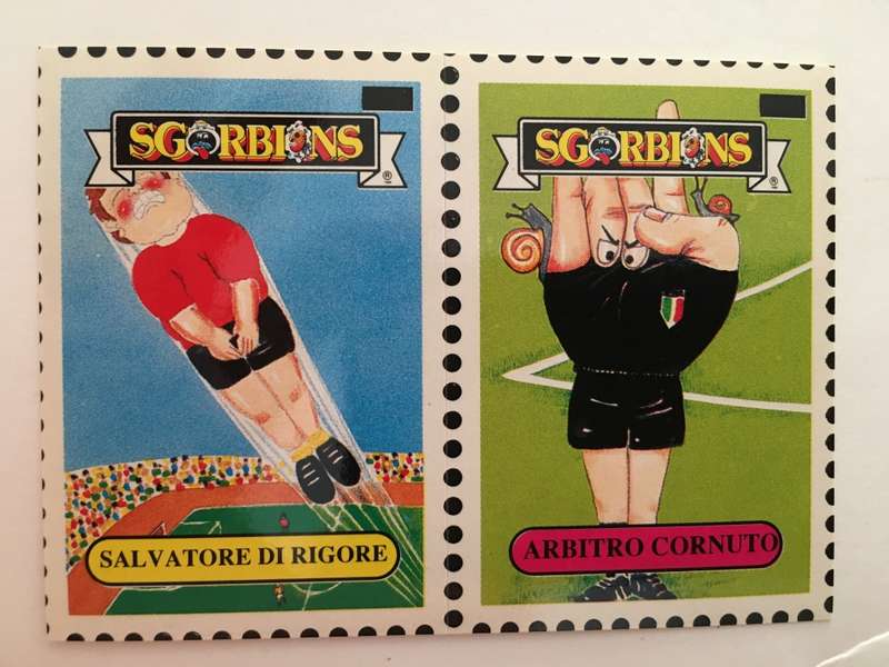 VINTAGE ITALIAN MINT SET OF 2 GARBAGE PAIL KIDS - 1989