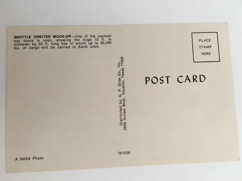 LOVELY VINTAGE POST CARD NASA SPACE SHUTTLE