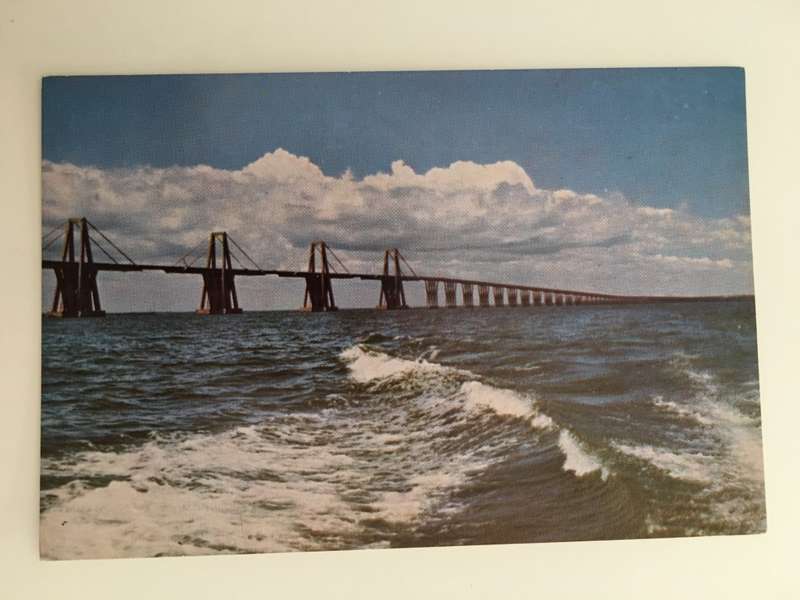 VINTAGE POSTCARD - SOUTH AMERICA