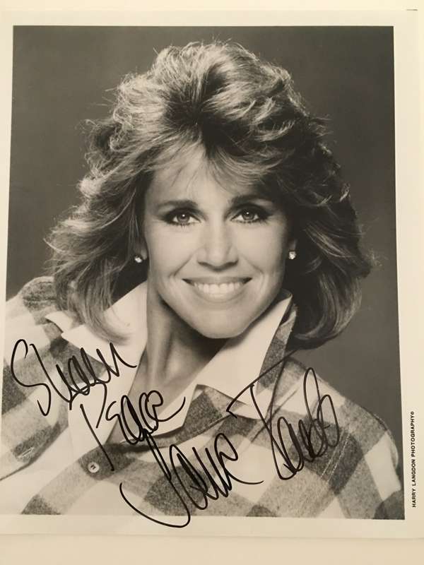 AUTOGRAPHED SIGNED PHOTO OF CLASSIC ACTRESS JANE FONDA A4 SIZE
