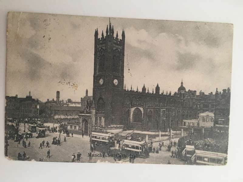 VINTAGE TO ANTIQUE POSTCARD - MANCHESTER CATHEDRAL - WITH OLD STAMP