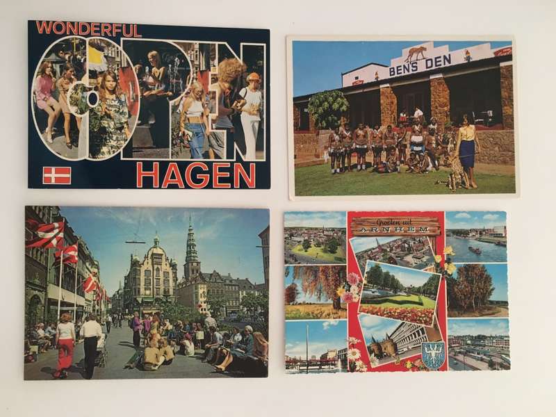 VINTAGE LOT OF 4 POSTCARDS
