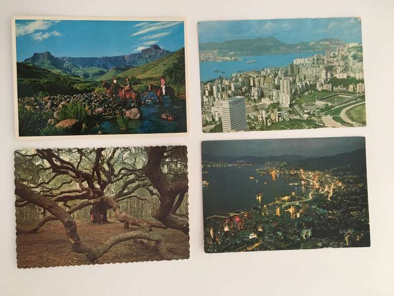 VINTAGE LOT OF 4 POSTCARDS