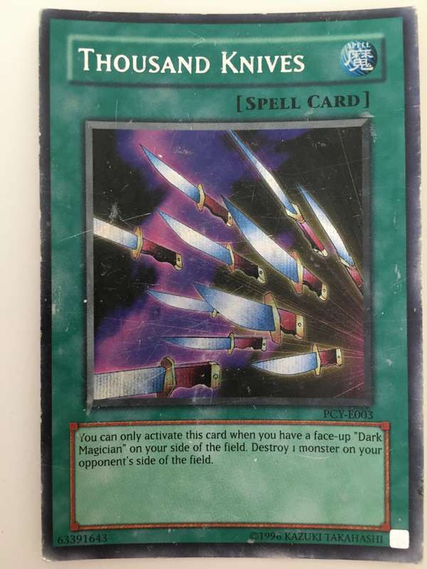 YU-GI-OH TRADING CARD / FOIL CARD / SHINY CARD - THOUSAND KNIVES