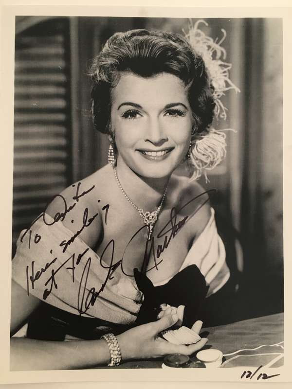 AUTOGRAPHED / SIGNED - CAROLE MATHEWS  A4 VINTAGE ACTOR SWAMP WOMEN 1956