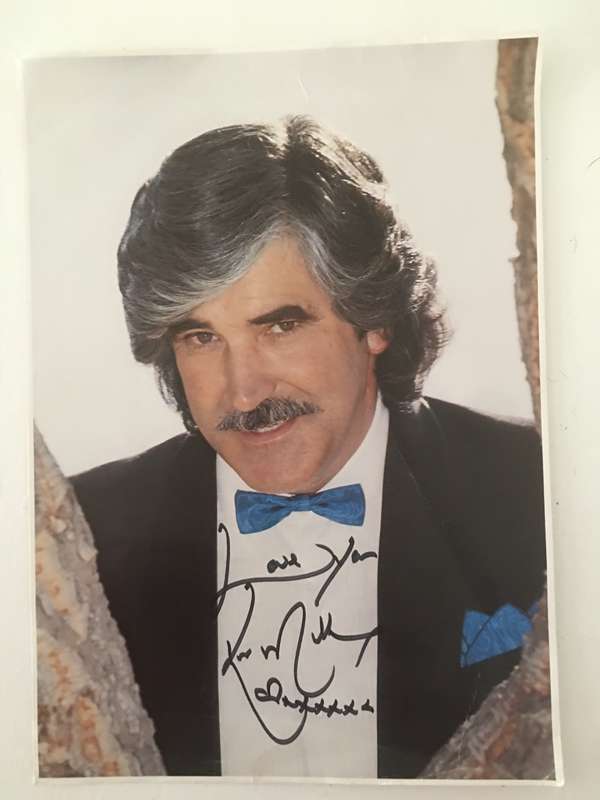 AUTOGRAPHED SIGNED - SINGER SOUTH AFRICA KEN MULLEN  A4 SIZE