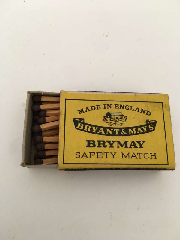 VINTAGE UNION-CASTLE  LINE - BRYANT & MAY`S SAFETY MATCH