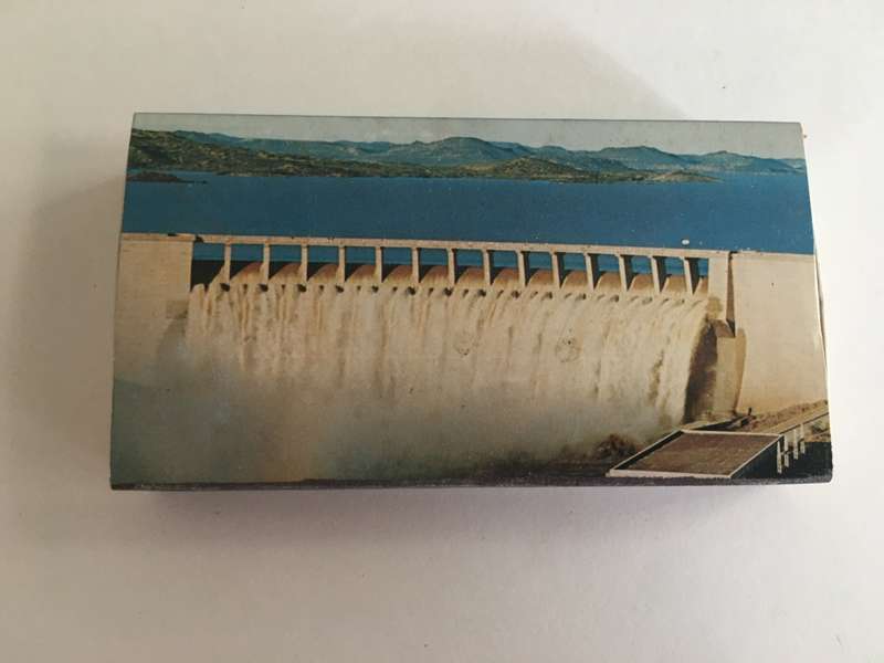 VINTAGE BOX OF MATCHES HENDRIK VERWOERD DAM